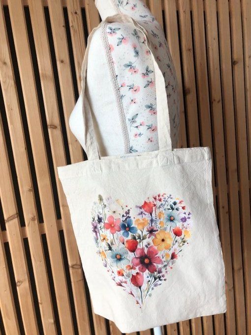 Tote bag cœur fleuri 